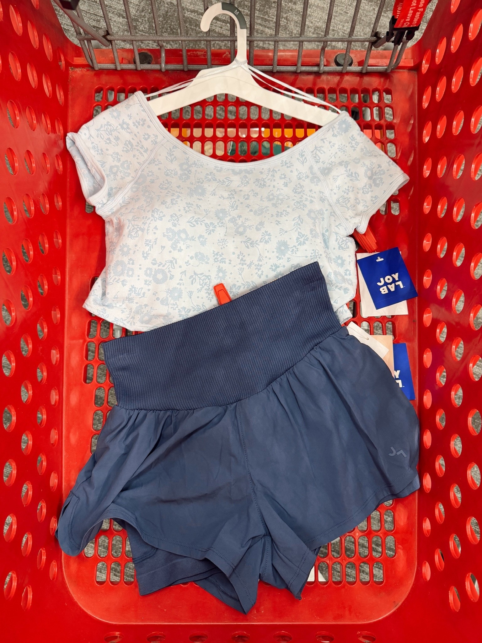 Floral active tee and flowy shorts 🩵

#LTKfitnessgoals #LTKActive #LTKootd