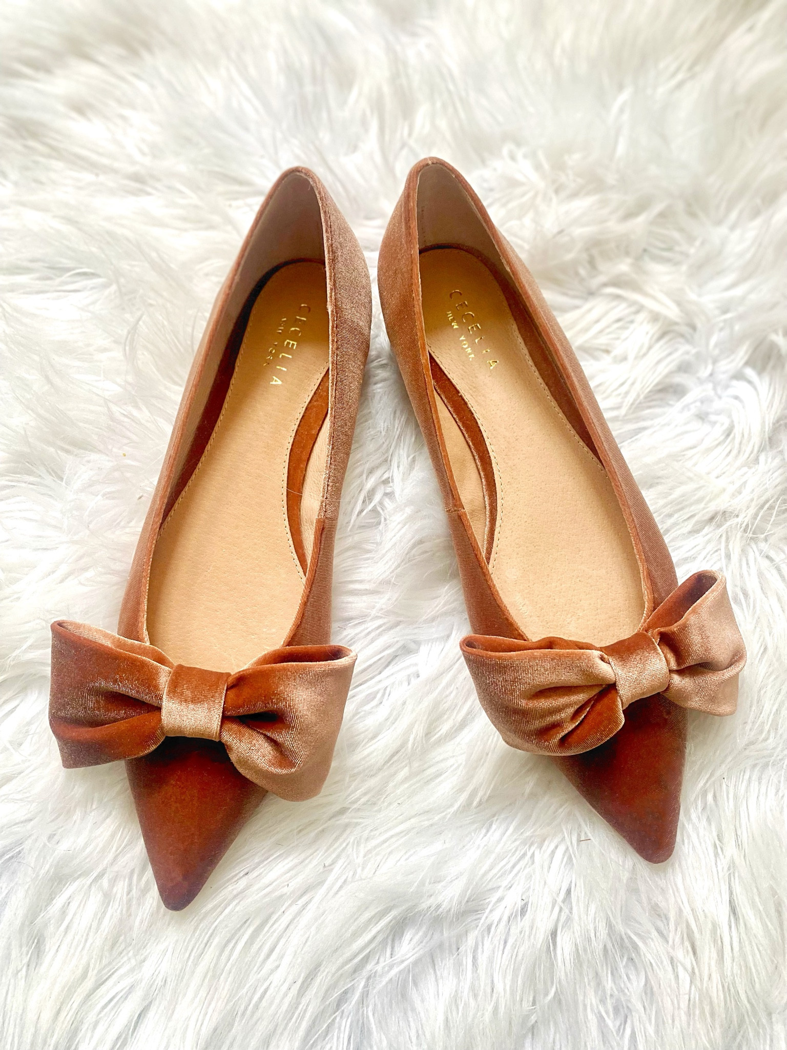 Bow flats, Cecelia New York, gifts for her 

#LTKHoliday #LTKGiftGuide #LTKShoeCrush