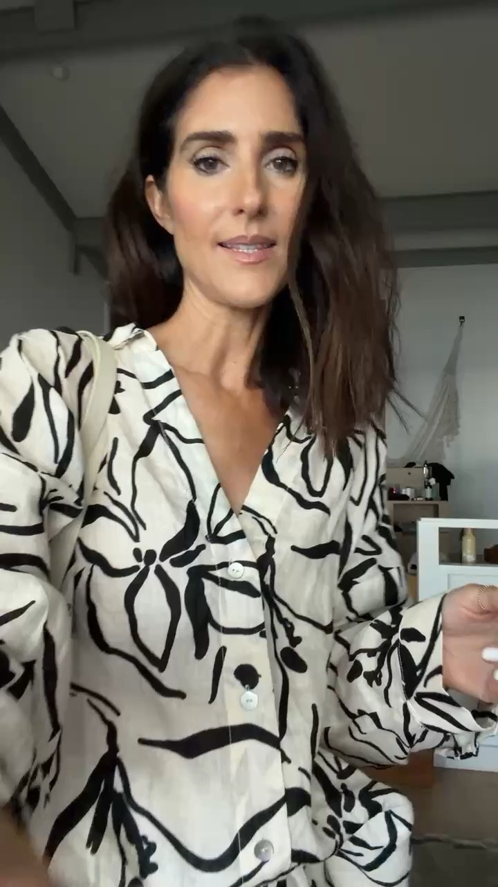 What I’m wearing on vacation. I’m just shy of 5-7” wearing the size XS/S top and XS shorts. #stylinbyaylin #aylin #matchingset #vacation

#LTKootd #LTKgrwm #LTKTravel