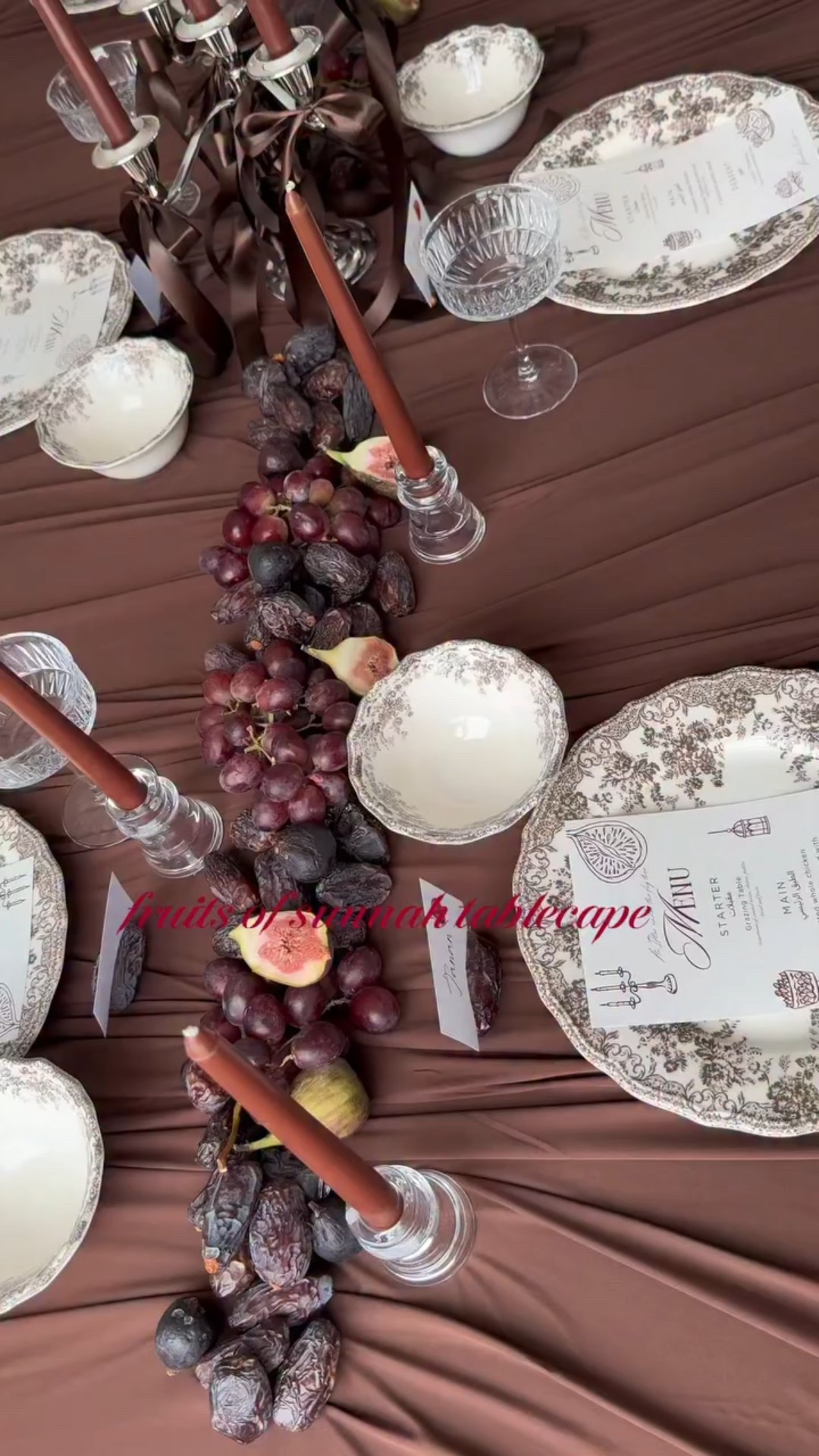 For this years Ramadan Iftar I created a fruits of sunnah table scape. 🤎🍇

Using only fruits mentioned in the Quran, and chrome and brown tones I created the perfect intentional table. everything can be eaten and used after so nothing goes to waste. 

#ramadan #ramadankareem #ramadandecorations #ramadantabledecor #iftarideas