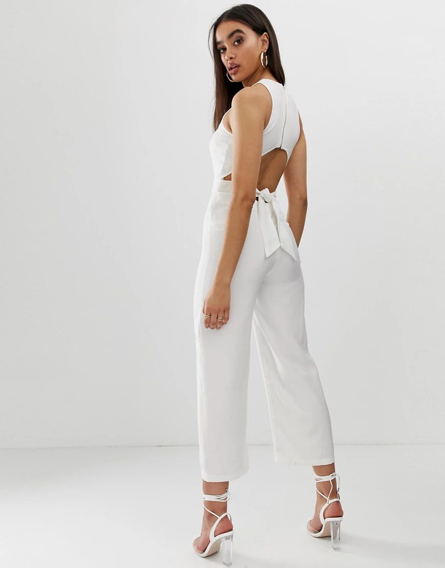 Fashion Union wide leg jumpsuit with cut out back-Cream | ASOS (Global)