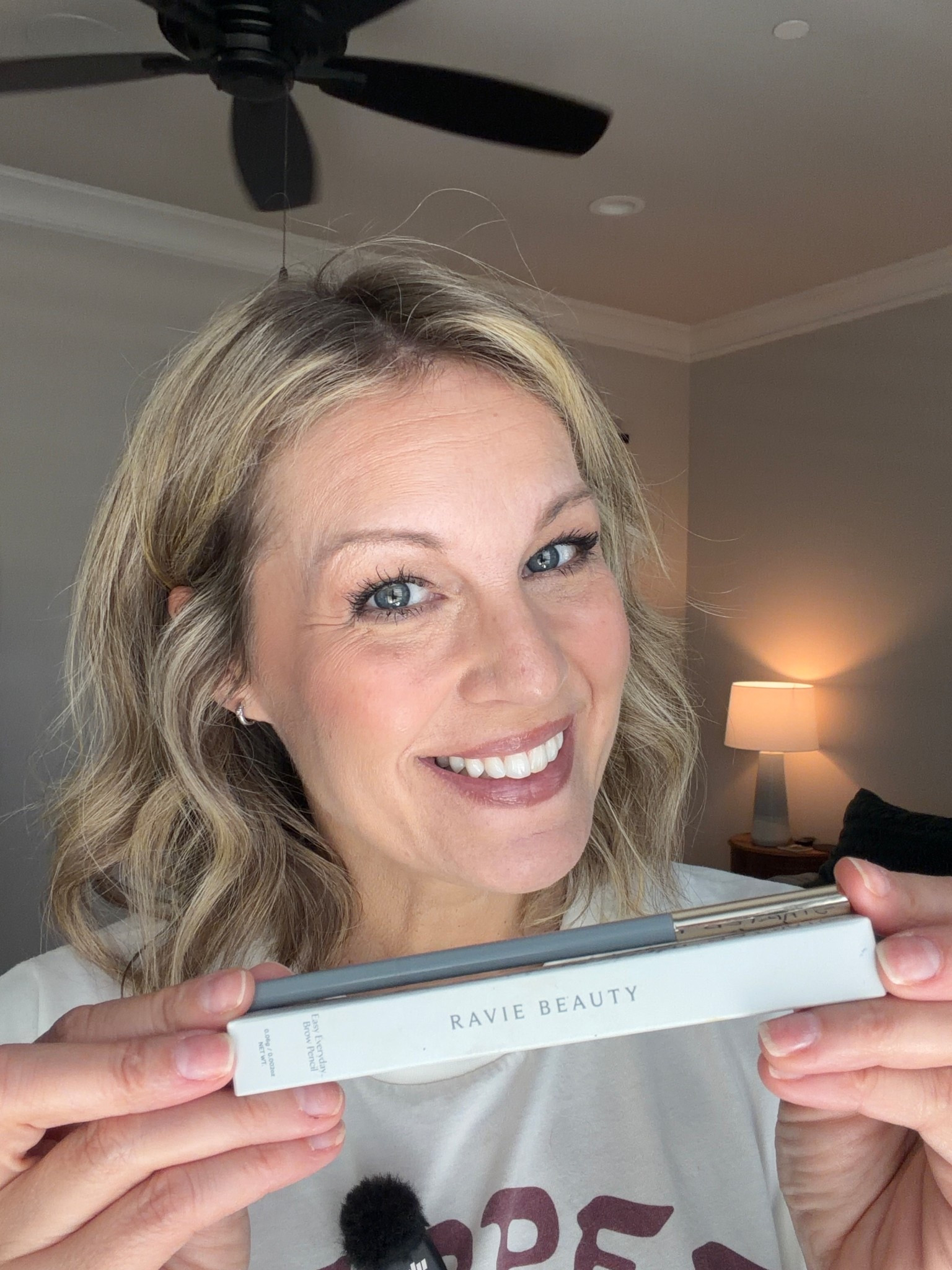 Ravie beauty
Everyday eyebrow
Pencil
Makeup over 40
Allie glines 