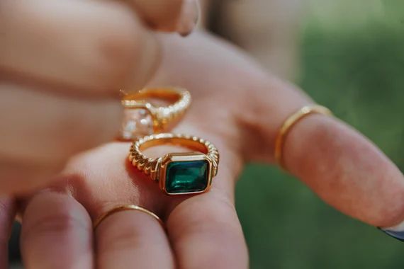 18K Gold Emerald Signet Ring WATERPROOF RING Sqoare Emerald - Etsy | Etsy (US)