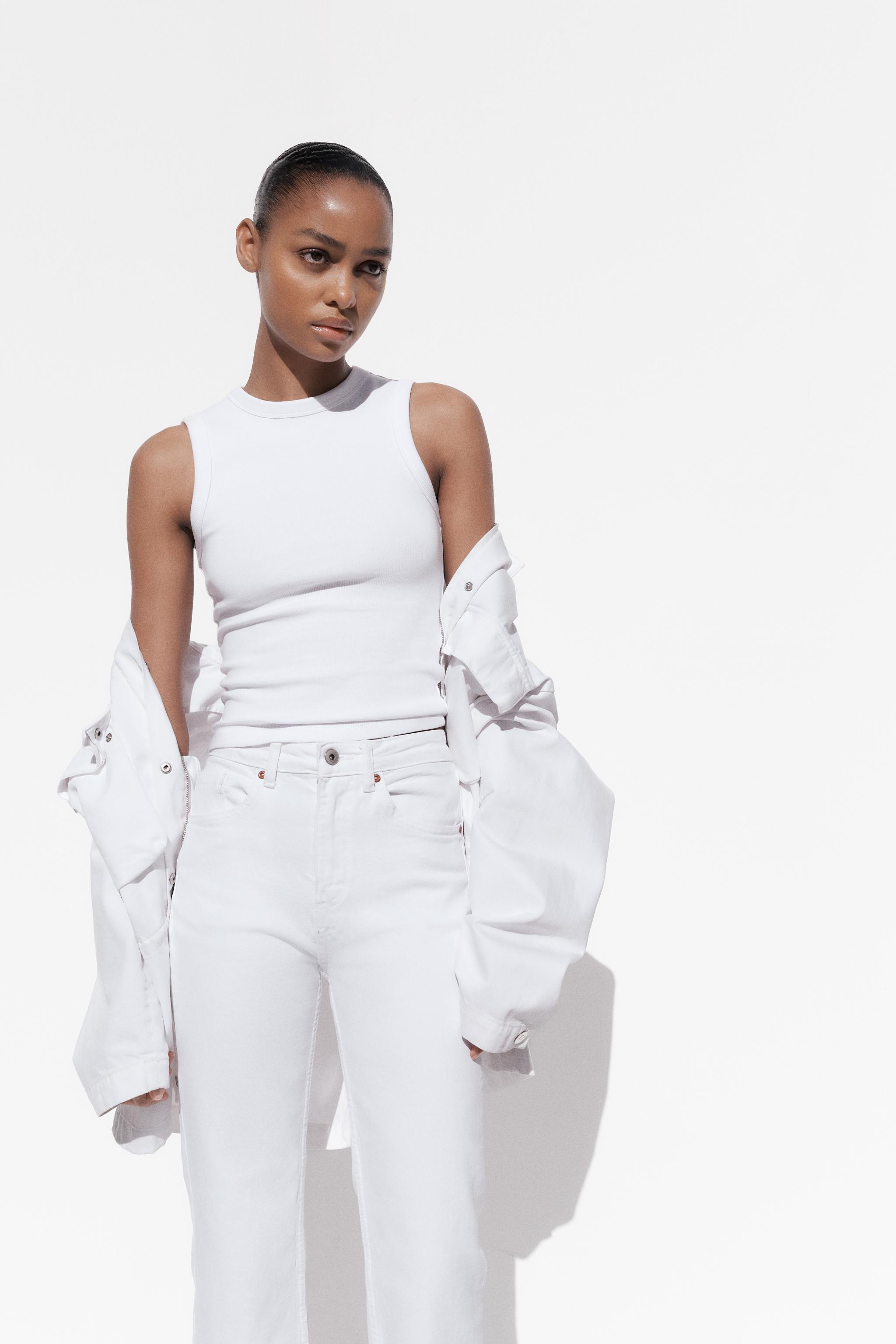 FLARED CROPPED HIGH WAIST TRF JEANS | Zara US