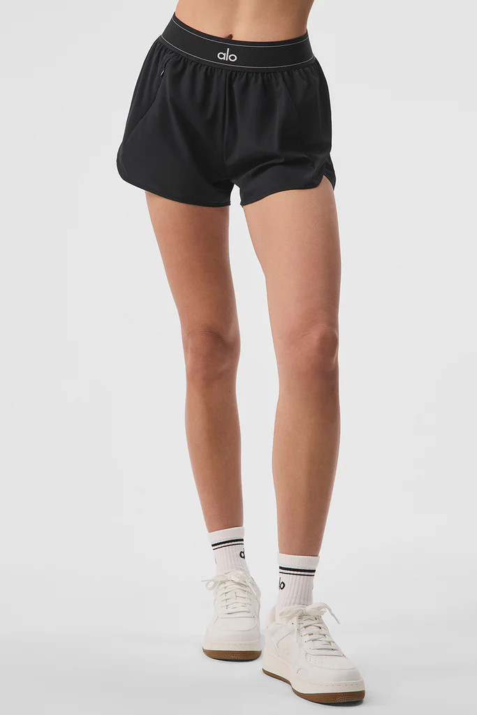 Match Point Short - Black | Alo Yoga (US)