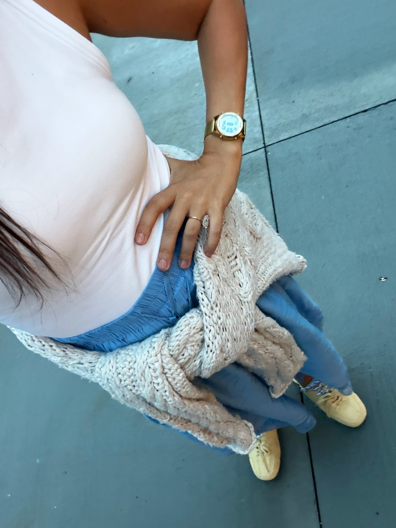 Back again in the yellow and blue!! 

Top: medium 
Bottoms: medium 

Dressupbuttercup.com #dressupbuttercup #dederaad

#LTKootd #LTKmomlife #LTKSeasonal