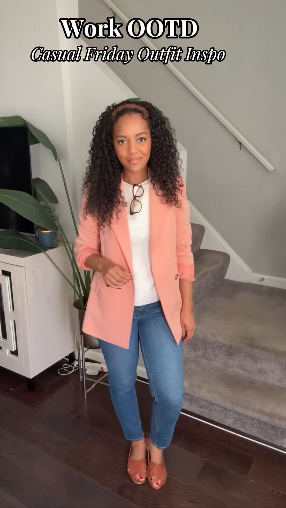 For a professional look that balances comfort and polish, pair your jeans with an oversized blazer. It keeps things relaxed yet office-friendly. Linking my outfit details below ✨

#LTKWorkwear