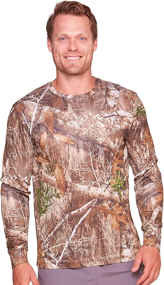 Realtree Men's Essential Camo Lightweight Performance Long Sleeve Shirt | Amazon (US)