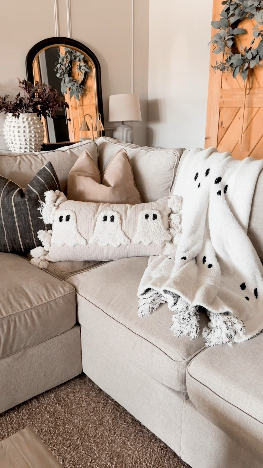 The cutest ghost pillow! #halloween #halloweendecor #halloweendecorating #halloweeniscoming

#LTKHome #LTKSeasonal
