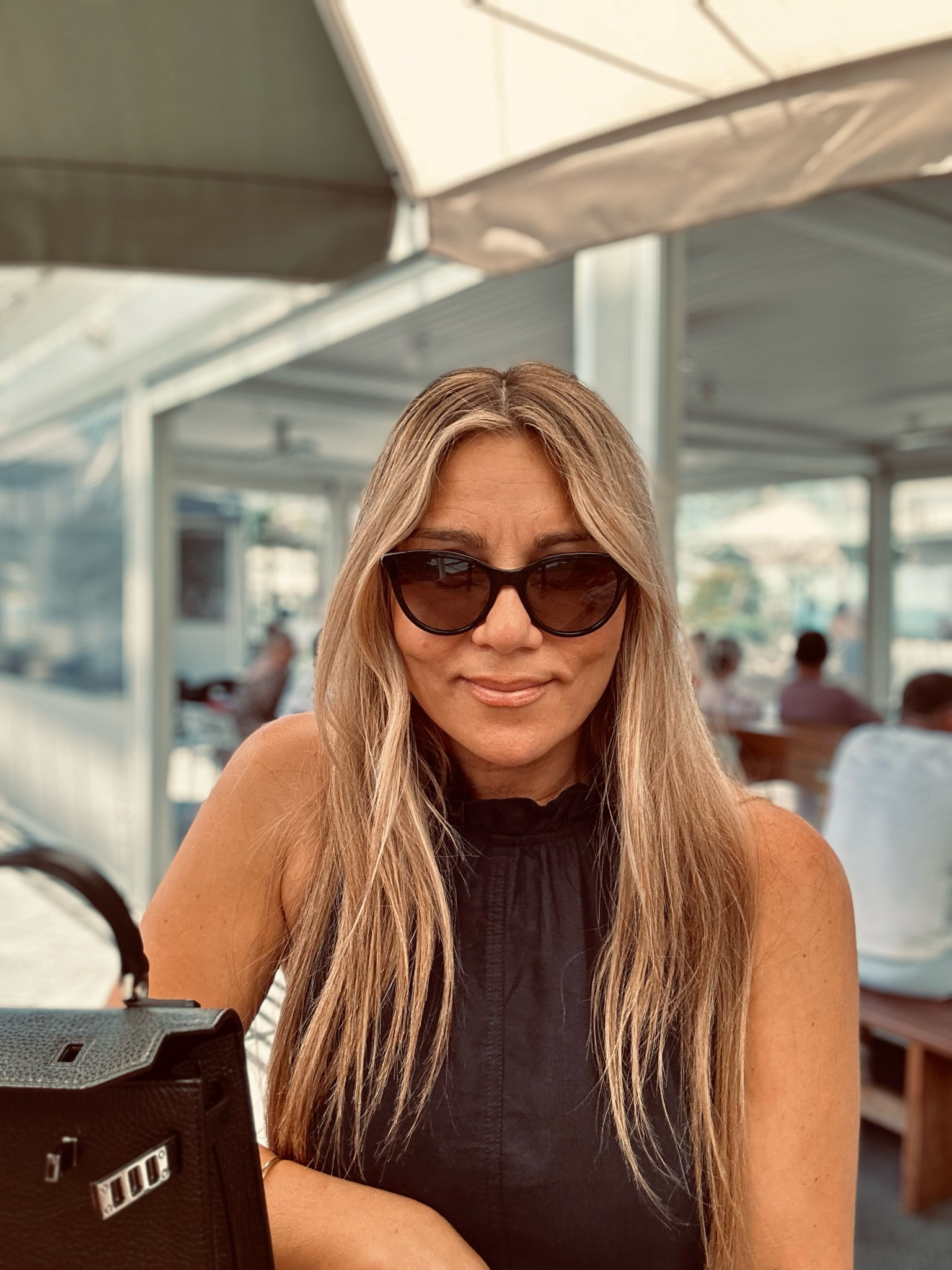 Matching my eyewear with my bag🖤

Shades - Kate Spade
Bag - Teddy Blake

#LTKstyletip #LTKaustralia