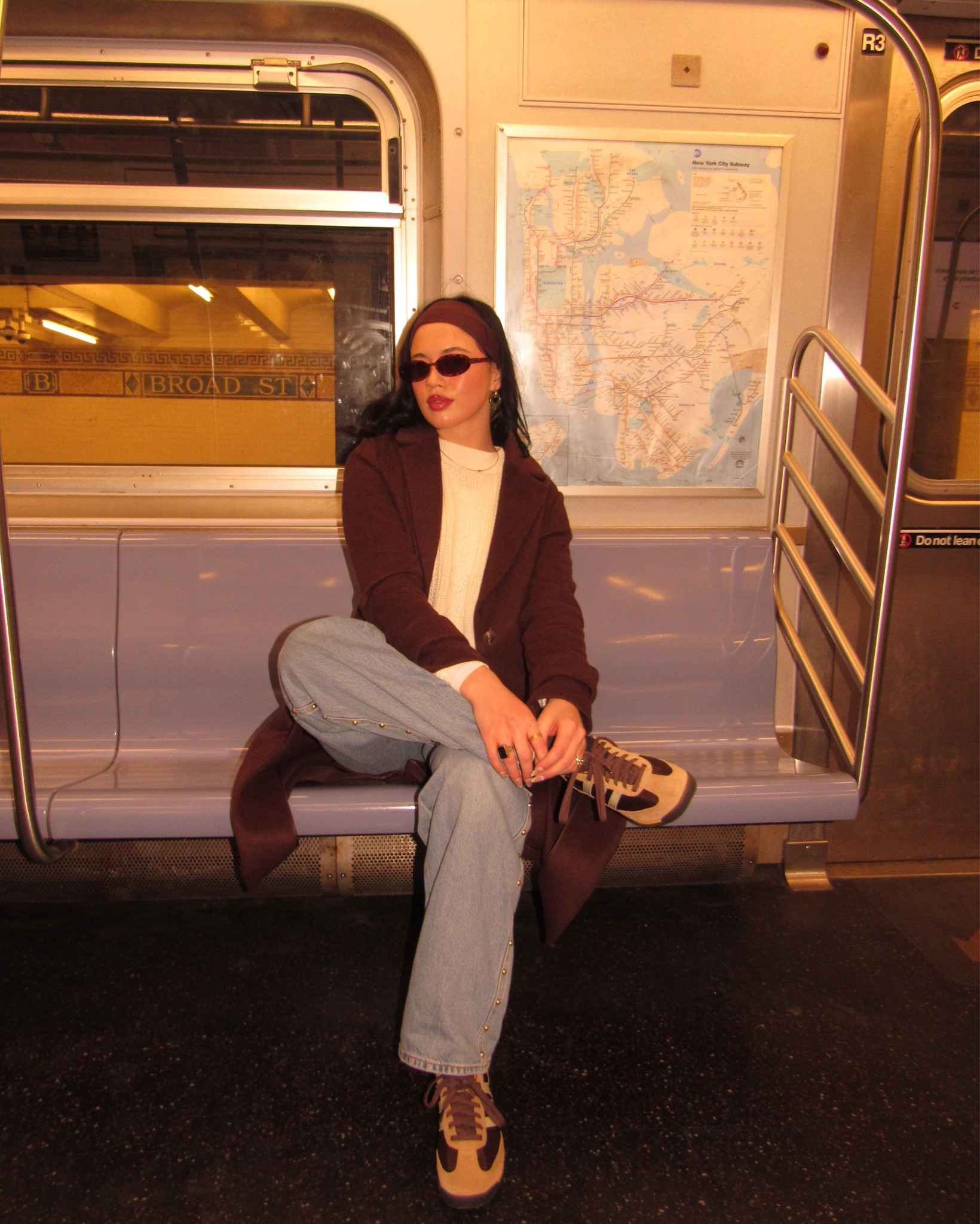 stylish but warm winter fit 🌃✨🪵 

#LTKFindsUnder50 #LTKShoeCrush #LTKStyleTip