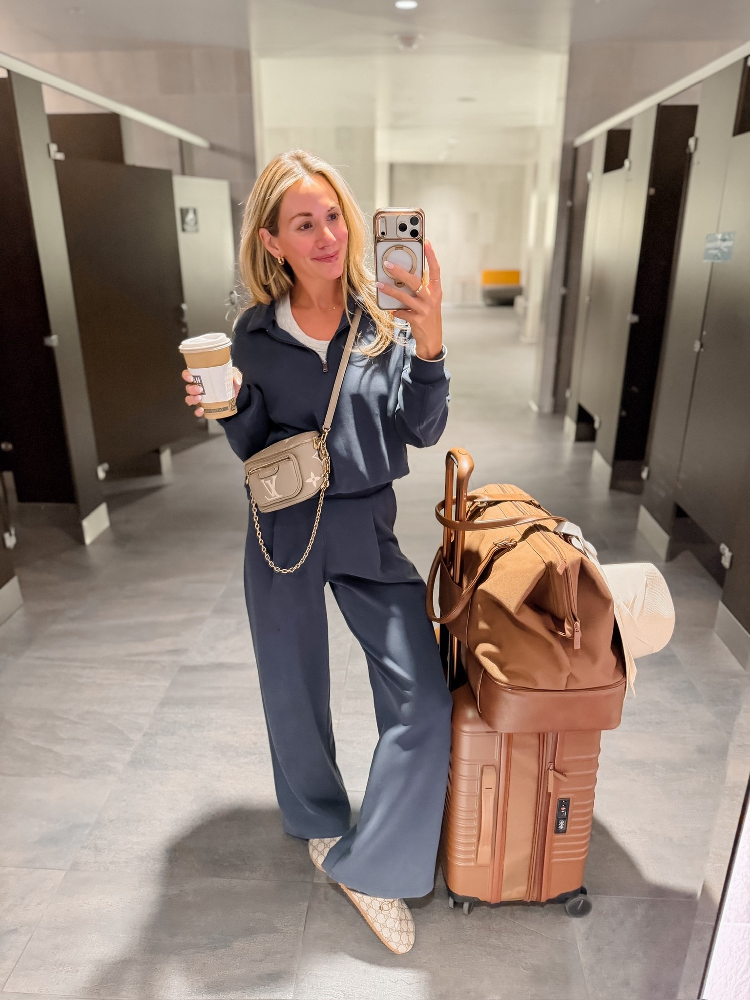 Travel ootd 💙✈️

#LTKootd #LTKTravel #LTKPetite