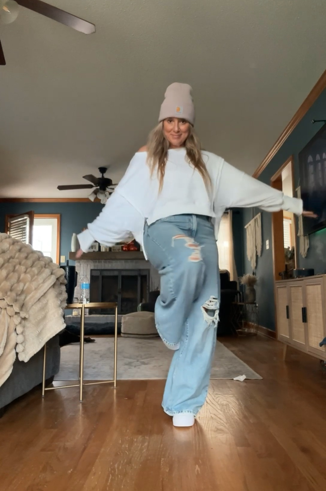 I’m gonna say it…I have an addiction to these Carhart beanies. And I just bought 3 more!  This sweatshirt is from Amazon and I need it in more colors !
Sweatshirt: Large
Jeans: Size 10 

#LTKStyleTip #LTKFindsUnder100 #LTKMidsize