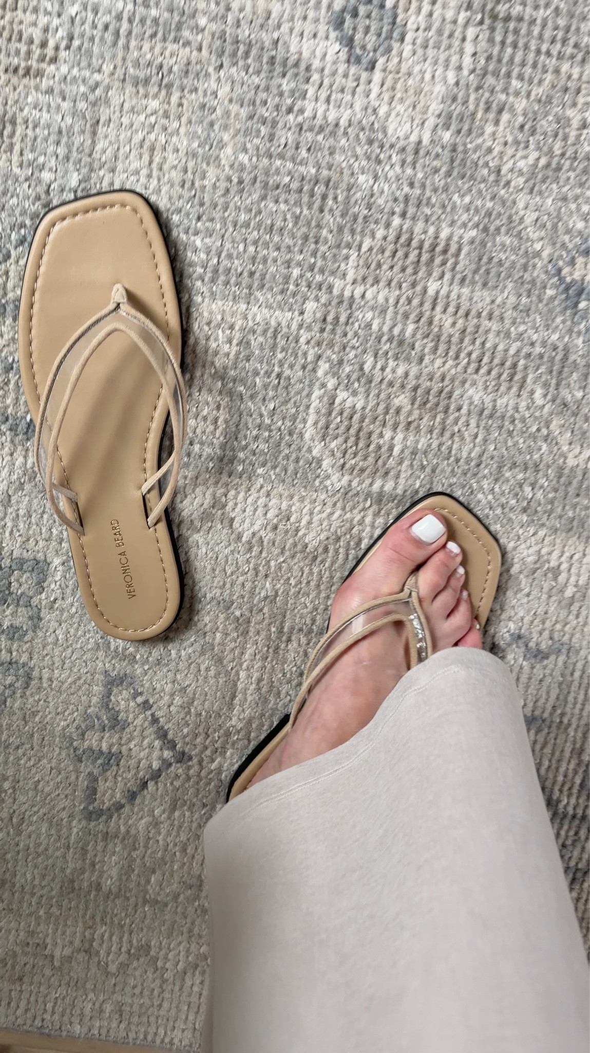 Sandals on sale , free shipping and returns 

#LTKMothersDay #LTKootd #LTKSaleAlert