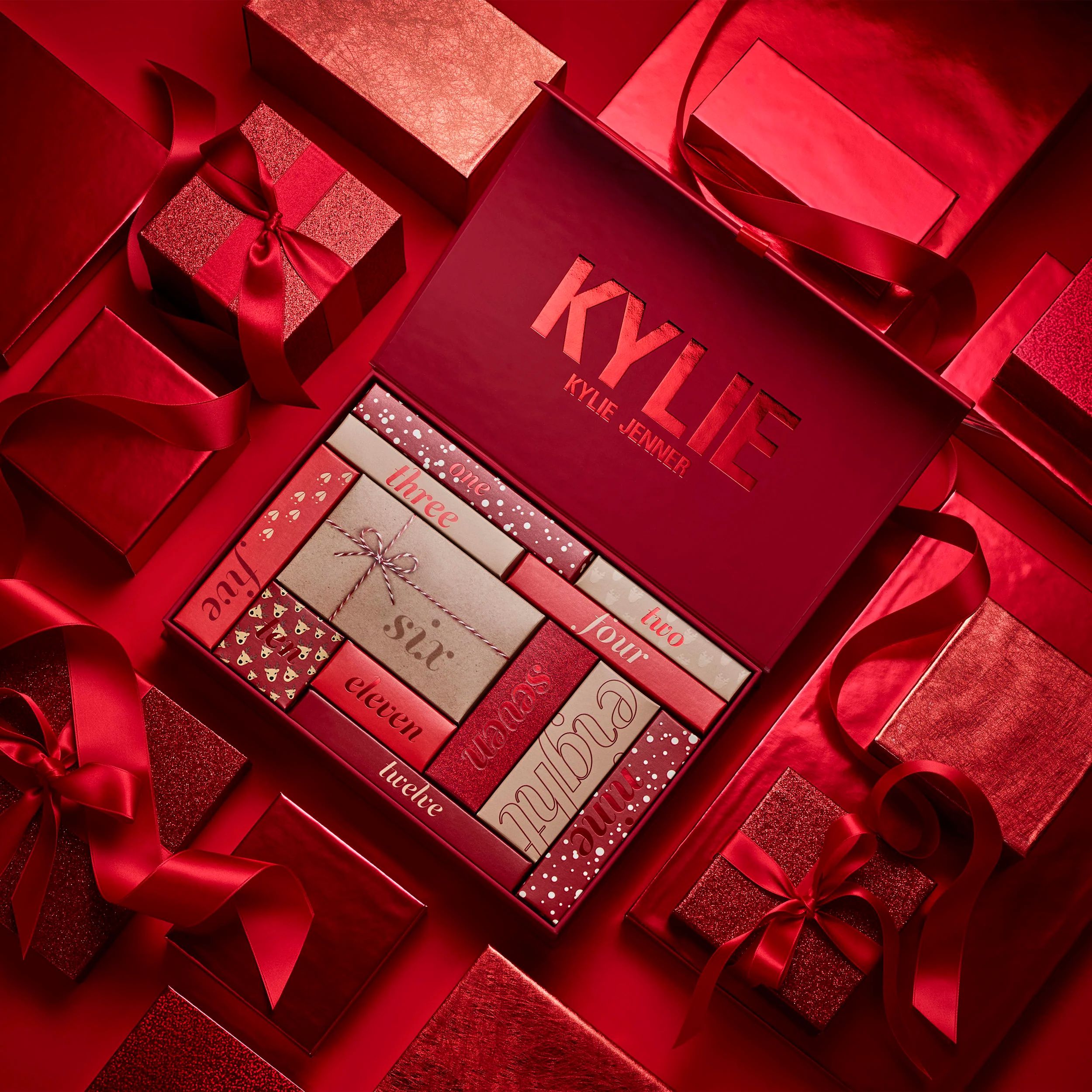 Holiday Collection 12 Days Of Kylie Advent Calendar | Kylie Cosmetics US