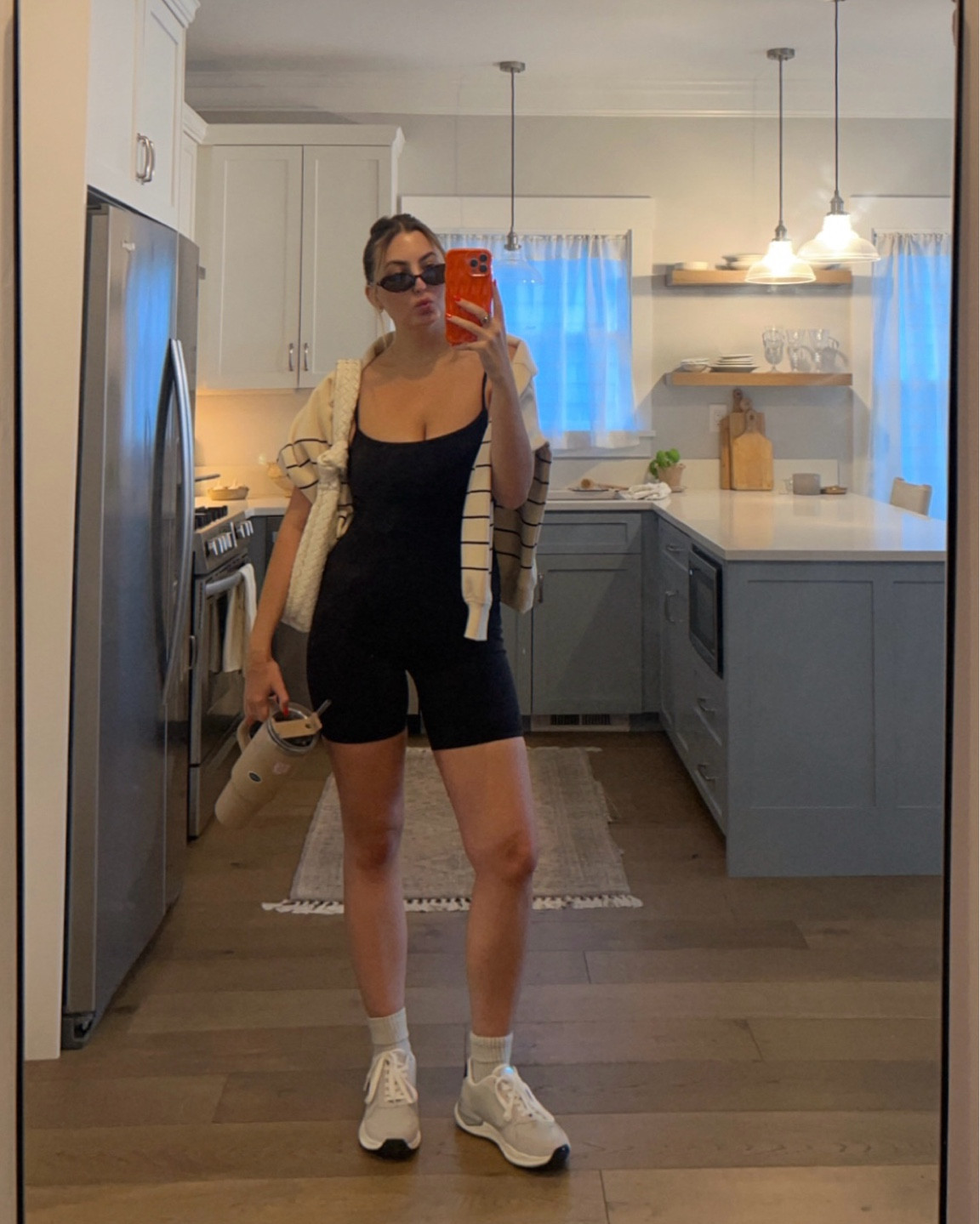 Friday work fit! 👟