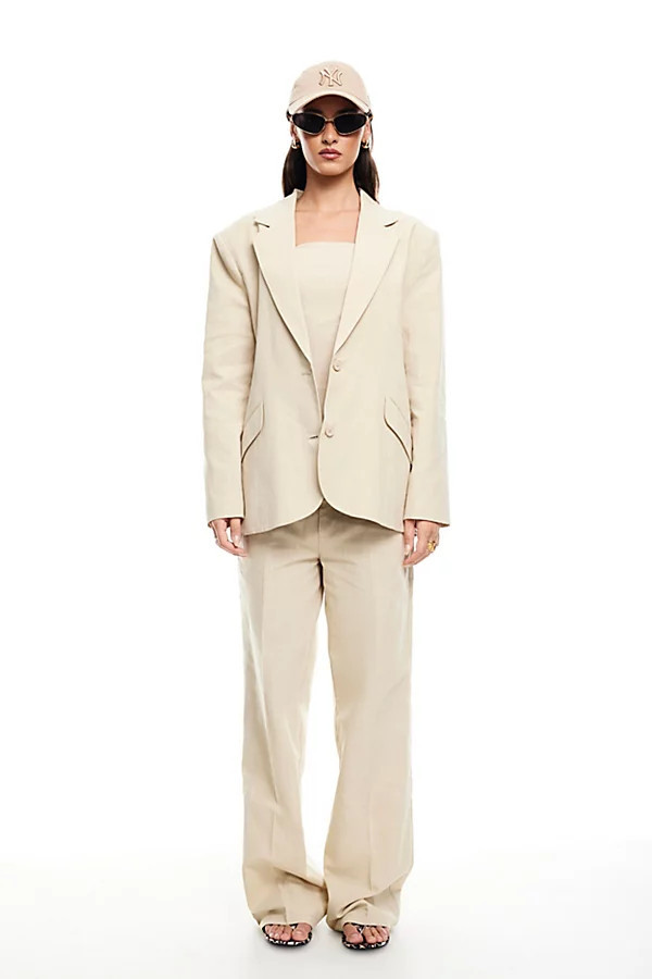 Lioness Serene Oversized Blazer Jacket in Deep Wheat, Women's at Urban Outfitters | Urban Outfitters (US and RoW)