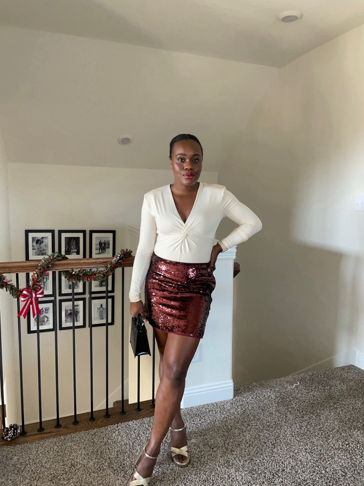 Sequin skirt moment! 

#LTKmidsize #LTKparties #LTKstyletip