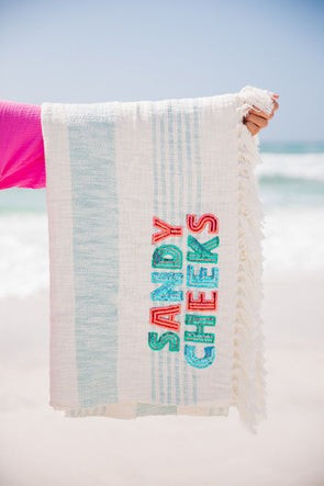 SANDY CHEEKS TOWEL BLANKET | Judith March