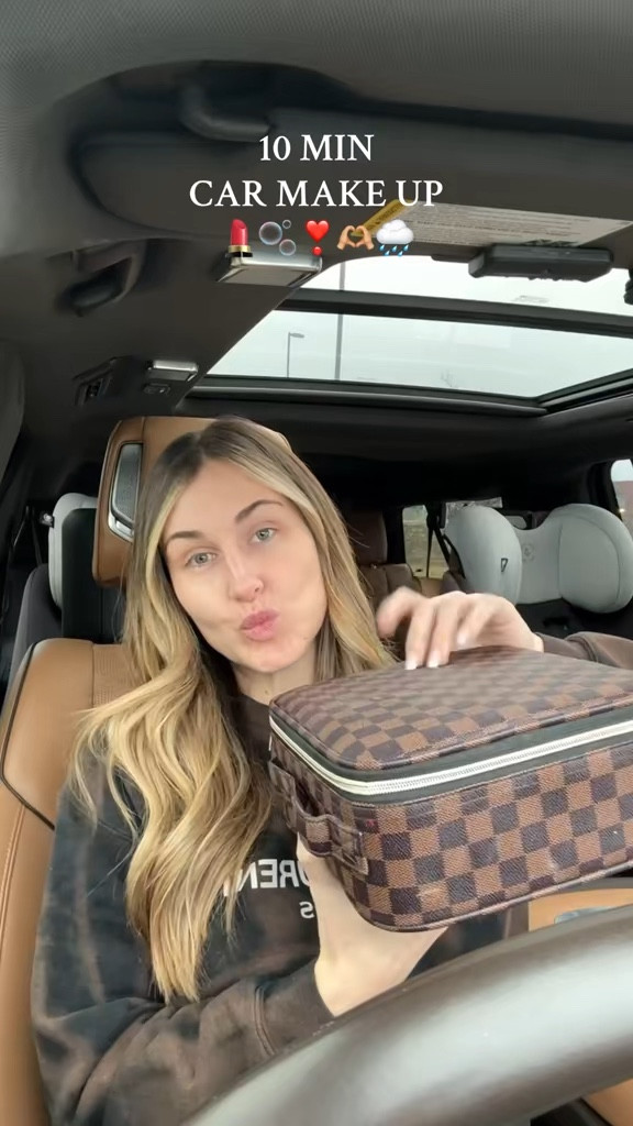 10 minute makeup in the car 🚘💋

#makeup #beauty #ulta #sephora #mom #makeuproutine 

#LTKWatchNow #LTKMostLoved #LTKBeauty