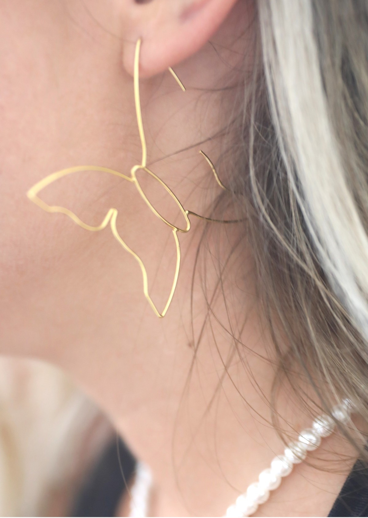 GOLD BUTTERFLY HOOP | Judith March