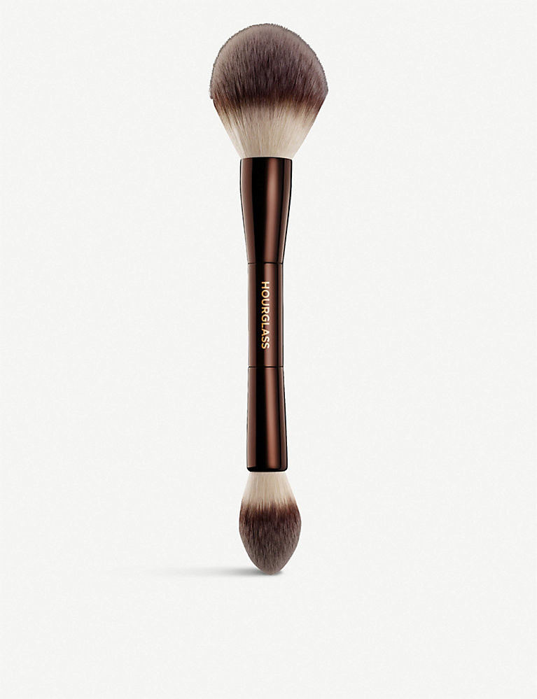 Veil Powder Brush | Selfridges