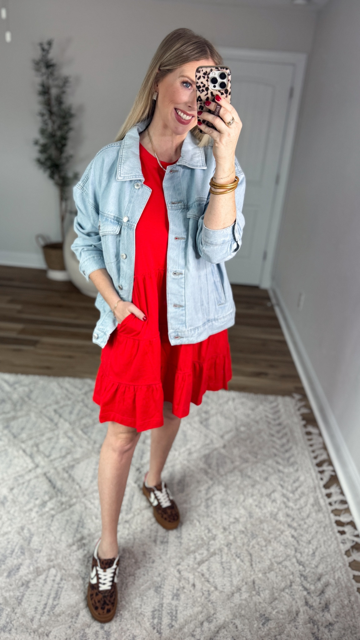 Weekend Walmart Wins try-on
Denim jacket- medium, would prefer a small- it’s a very oversized fit! 
Tiered tshirt dress- small 

#LTKmomlife #LTKFindsUnder50 #LTKootd