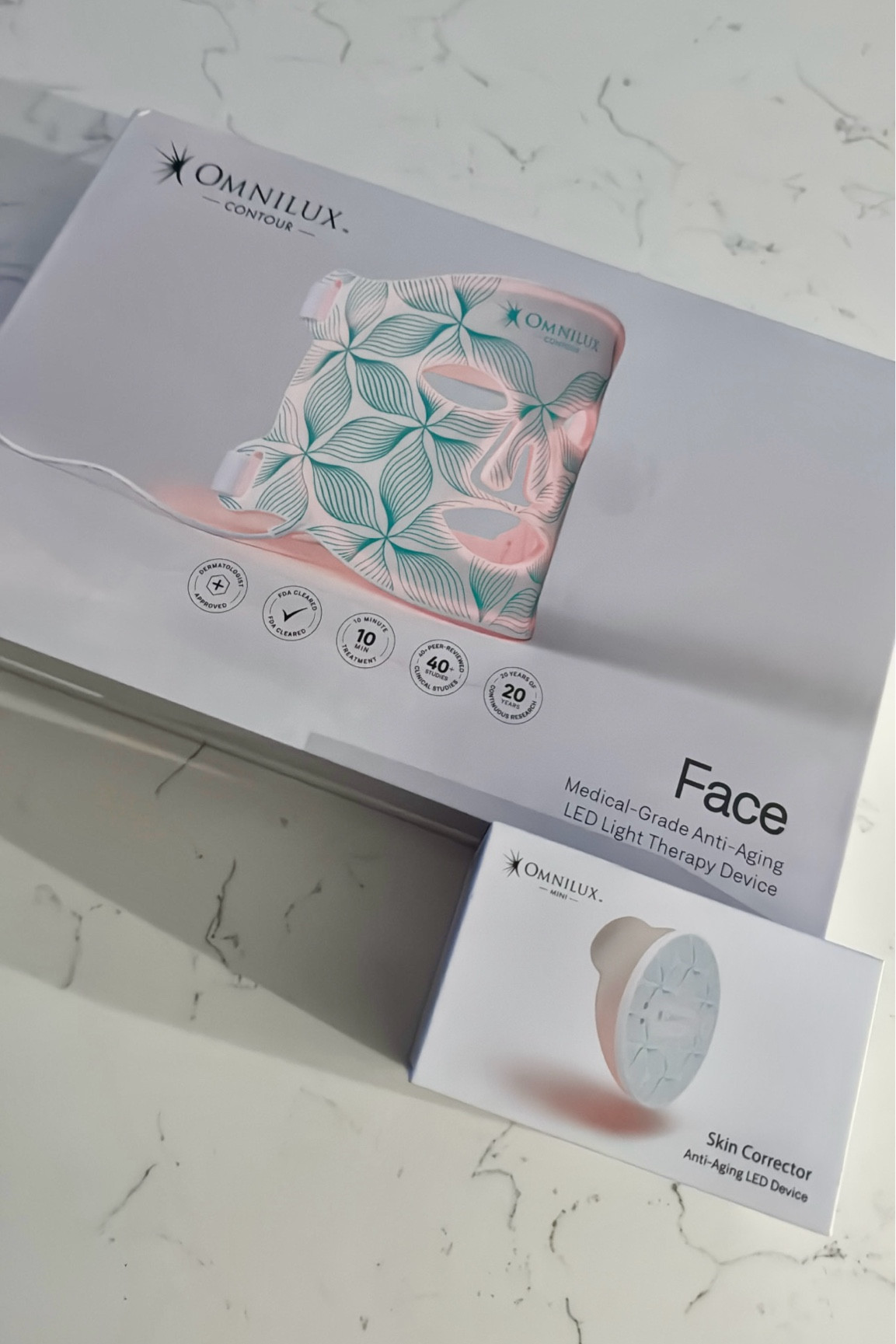 LED red light therapy! Amazing for aging, fine lines & wrinkles, acne, hyperpigmentation & redness! 

skin / beauty 

#LTKBeauty