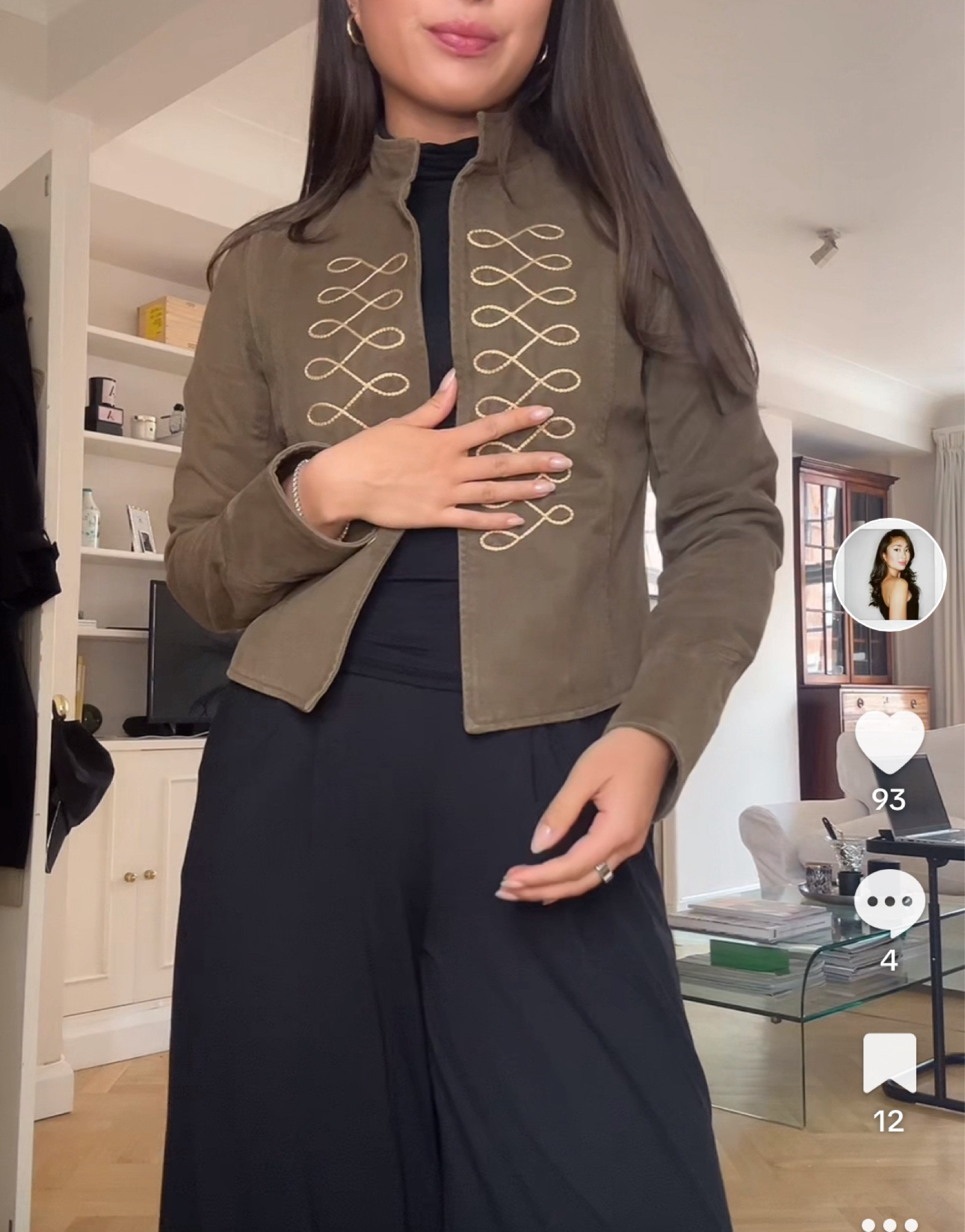 Comfy work outfit with a statement jacket 

#LTKtravel #LTKstyletip #LTKsummer