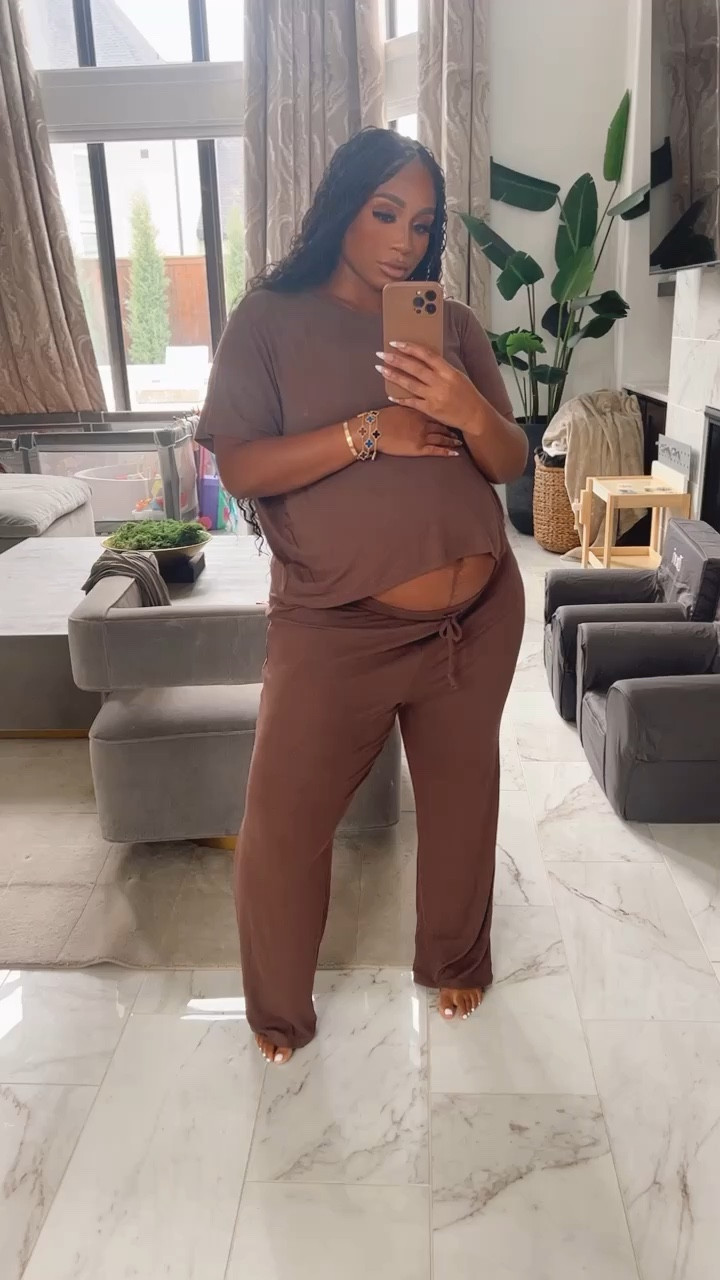 New Nuuds! So comfy and love the color! I’ve been loving loungewear that can go from home to outside so this is perfect!!

#LTKfindsunder100 #LTKGiftGuide #LTKbump