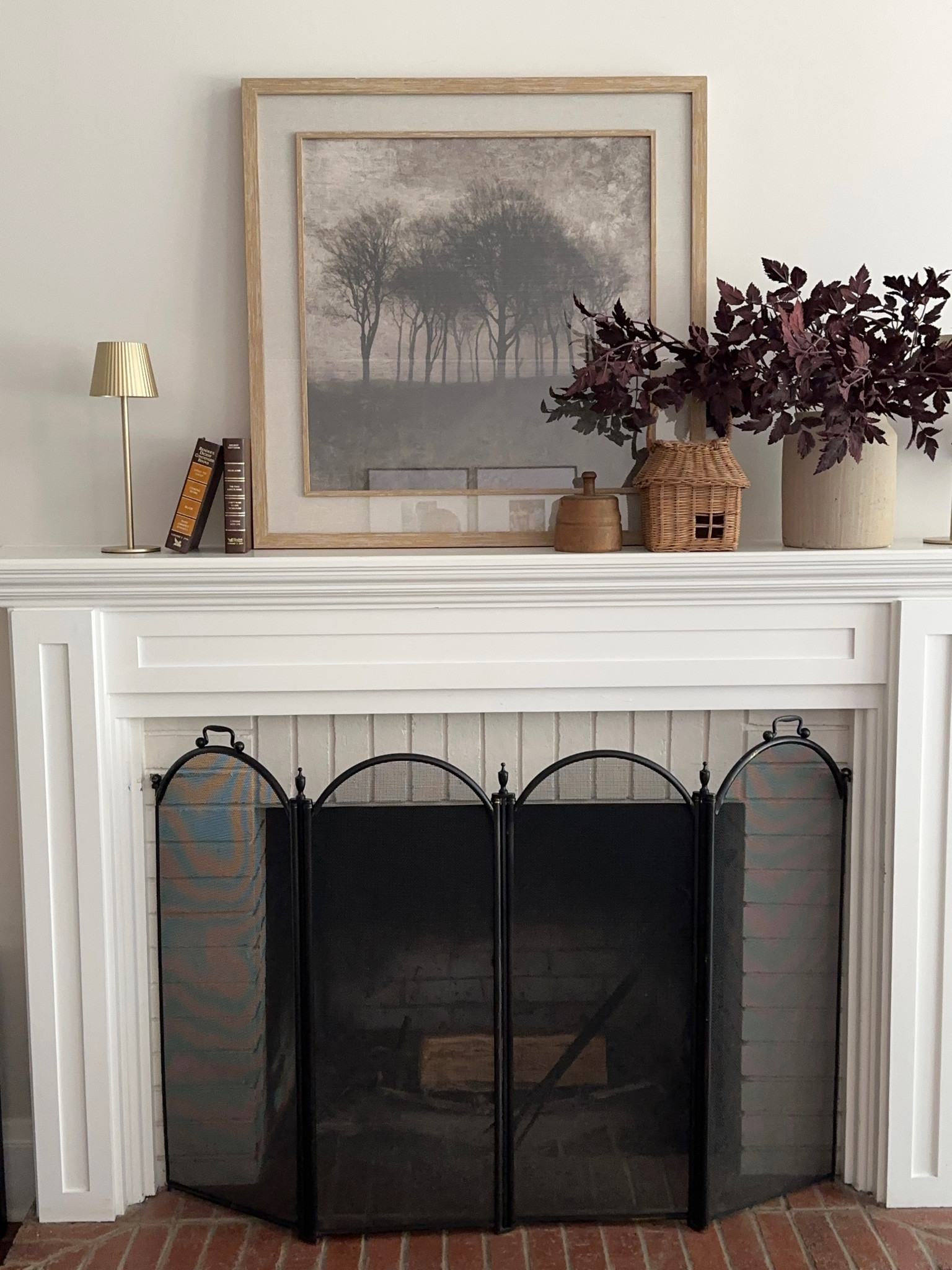 August means Fall is near and it’s time for a moral decor refresh. The Plum Artificial Cimicifuga Plant Leaf   by Afloral is the ultimate Fall stem.

#LTKHome #LTKSeasonal