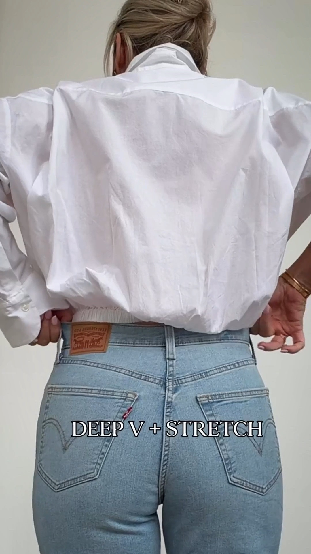 Best bum + anti-pooch jeans everyone’s talking about🔥💯🍑!!! RESTOCKED and over 40% off today. 

I’m not kidding — I went back and ordered three more colors. They’re that good. Super stretchy, insanely comfortable, and the deep V back gives the best shape. They cinch the waist without giving that front pooch situation (you know what I mean).

They run pretty TTS but if you’re between sizes size up since the waist is more fitted.
So flattering. So good.🔥



stretchy shaping jeans. anti pooch jeans. high waisted flattering denim. deep V back jeans. tummy smoothing jeans. straight leg jeans. Spring outfits 2026. Spring break outfits. Date night outfits.

#LTKootd #LTKSaleAlert