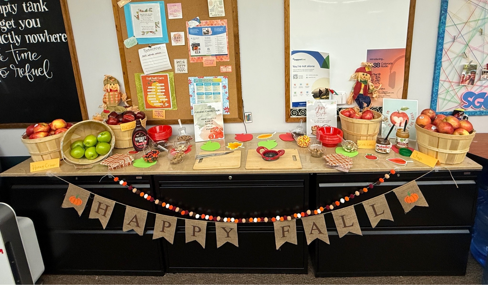 Everything we used to make our teachers a Fall Treat - an apple bar!
#applebar #teacherappreciation #applebarsetup #falltreats

#LTKmomlife #LTKSeasonal #LTKKids