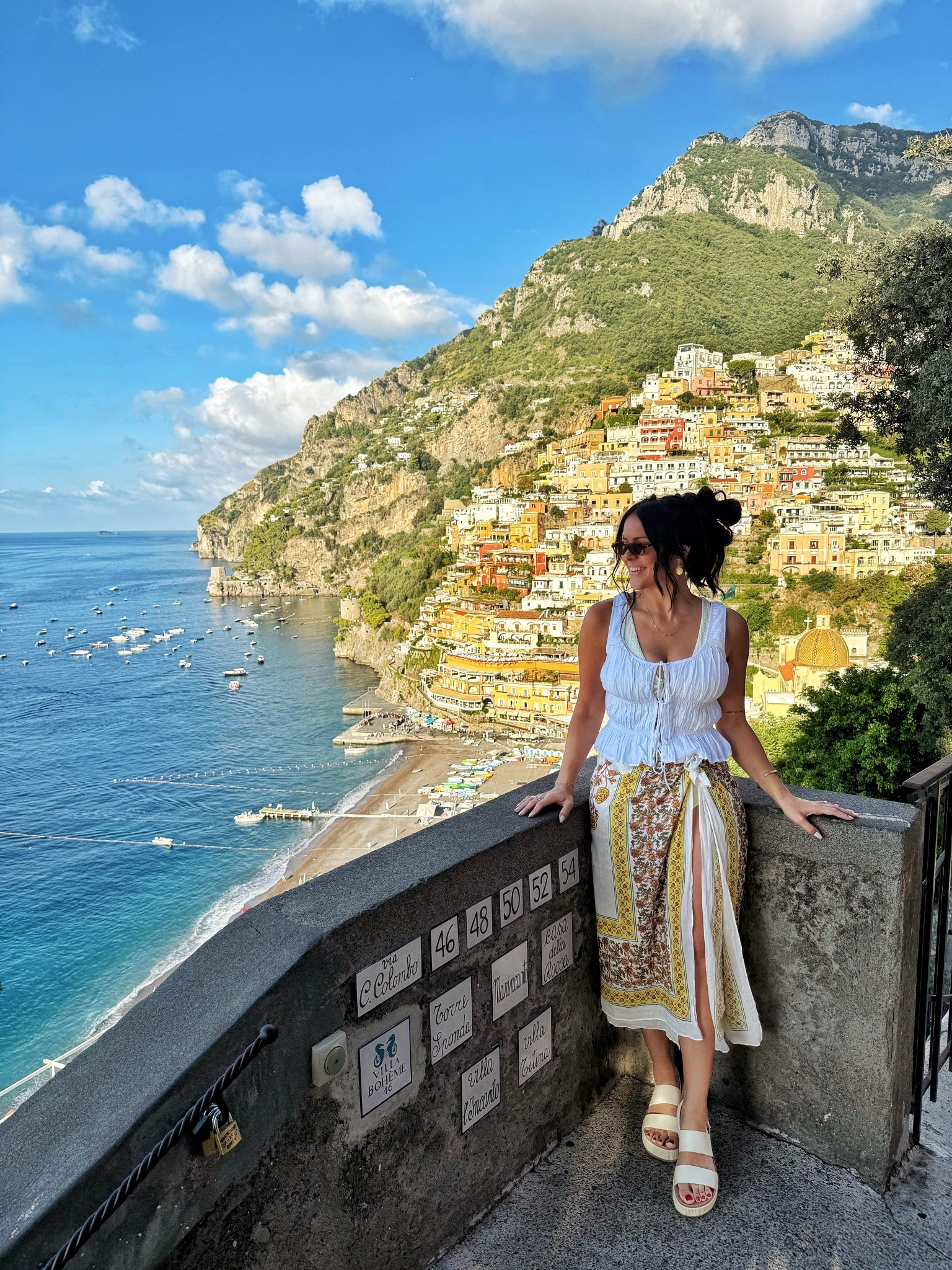 Positano beach look 🇮🇹✨ 

#LTKFindsUnder50 #LTKTravel #LTKSeasonal