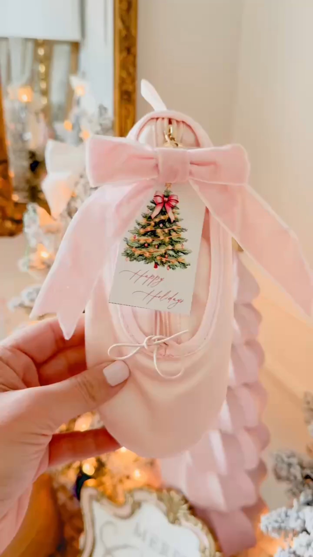 This adorable ballet slipper is perfect for small gifts such as makeup, gift cards or small trinkets!

#LTKGiftGuide #LTKCyberWeek #LTKHoliday