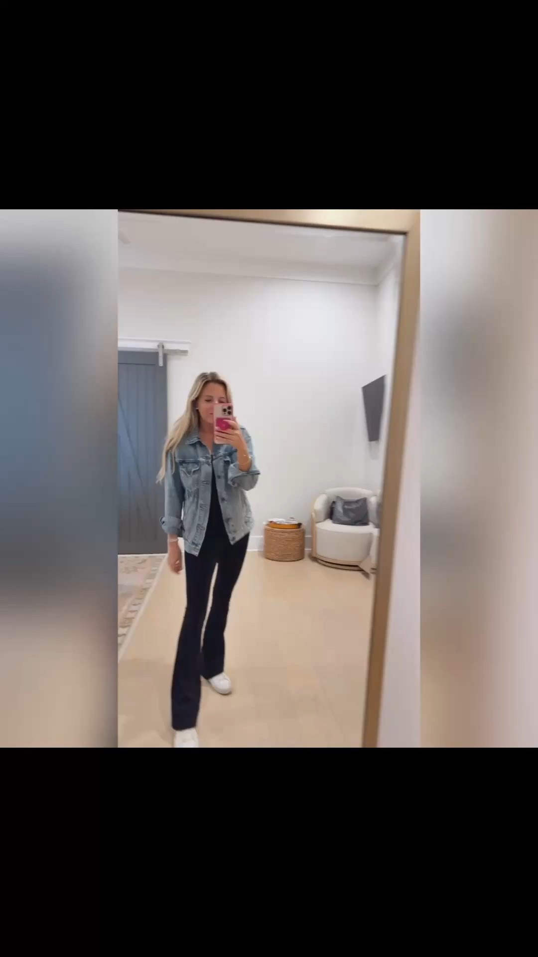 Loving this Amazon jumpsuit. Just ordered in brown too. Linked the oversized denim jacket too 

#LTKmomlife #LTKSeasonal #LTKootd