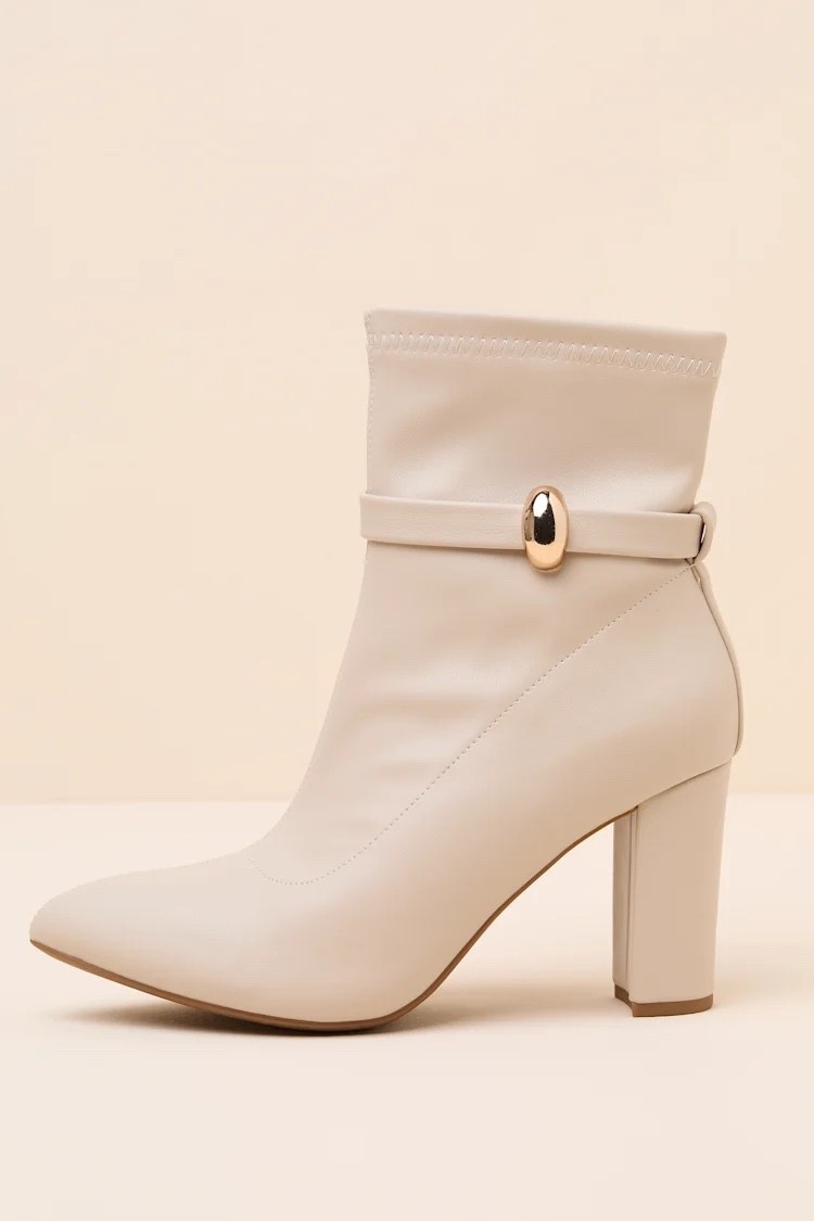 The Marilee Ivory Pointed-Toe Ankle Booties bring a refined, polished touch to fall and winter outfits with their versatile ivory finish and sleek pointed-toe silhouette. A chic neutral alternative to traditional black or brown boots, perfect with denim, dresses, skirts, and tailored trousers. Under $50.

Ideas:

* ivory ankle booties
* neutral footwear
* fall fashion
* timeless wardrobe
* chic everyday style

Keywords:

* ivory ankle boots
* ivory booties
* pointed toe booties
* ankle booties
* fall boots
* women’s ankle boots
* neutral boots
* cream booties
* everyday boots
* fall footwear
* dressy booties
* work shoes
* office shoes
* capsule wardrobe
* fall outfits

#LTKgrwm #LTKootd #LTKWorkwear