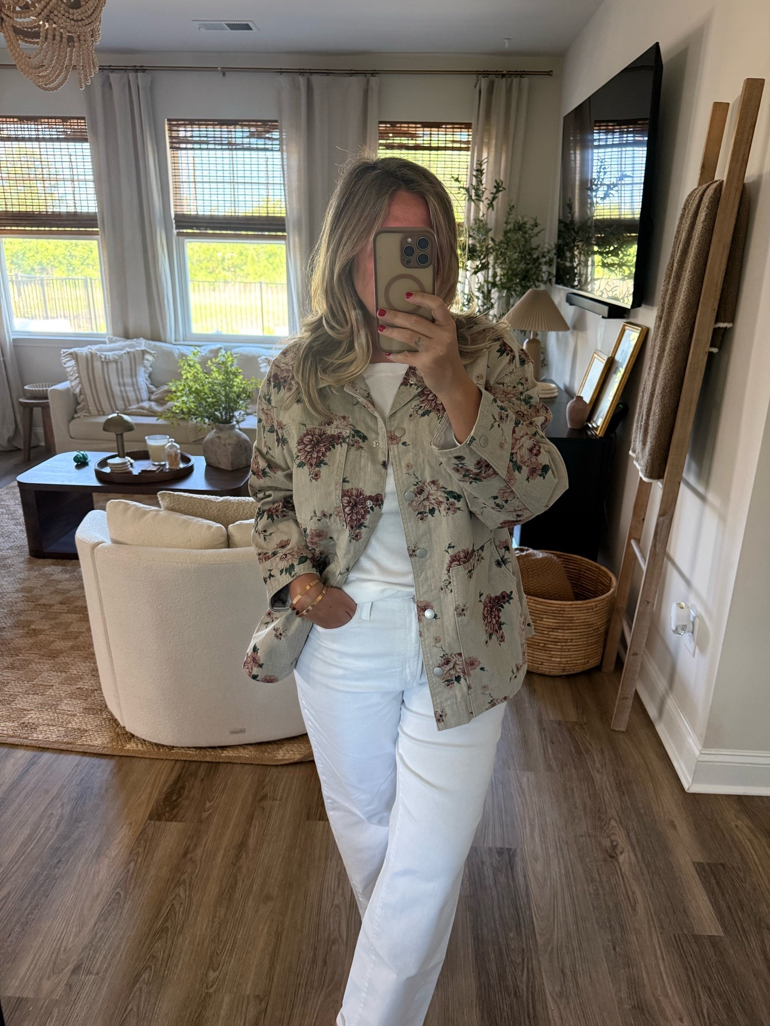 A good spring jacket just hits different 🤎 this western-inspired piece is perfect for those in-between temps—cute during the day, cozy at night! Currently 15% off! 💸

Target, Target find, spring outfit, jacket, spring, ootd, grwm

#LTKgrwm #LTKootd