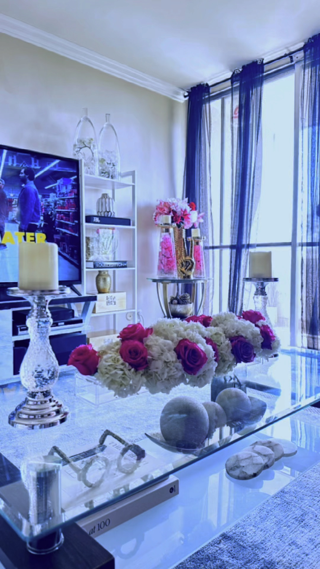 Vase styling! This vase is back in stock now! ✨ Click on the “Shop  DAILY FIND collage” collections on my LTK to shop.  Follow me @winsometaylorlifestyle for daily shopping trips and styling tips! Seasonal, home, home decor, decor, kitchen, beauty, fashion, winter,  valentines, spring, Easter, summer, fall!  Have an amazing day. xo💋 #homedecor #vase #amazonfind

#LTKStyleTip #LTKVideo #LTKOver40