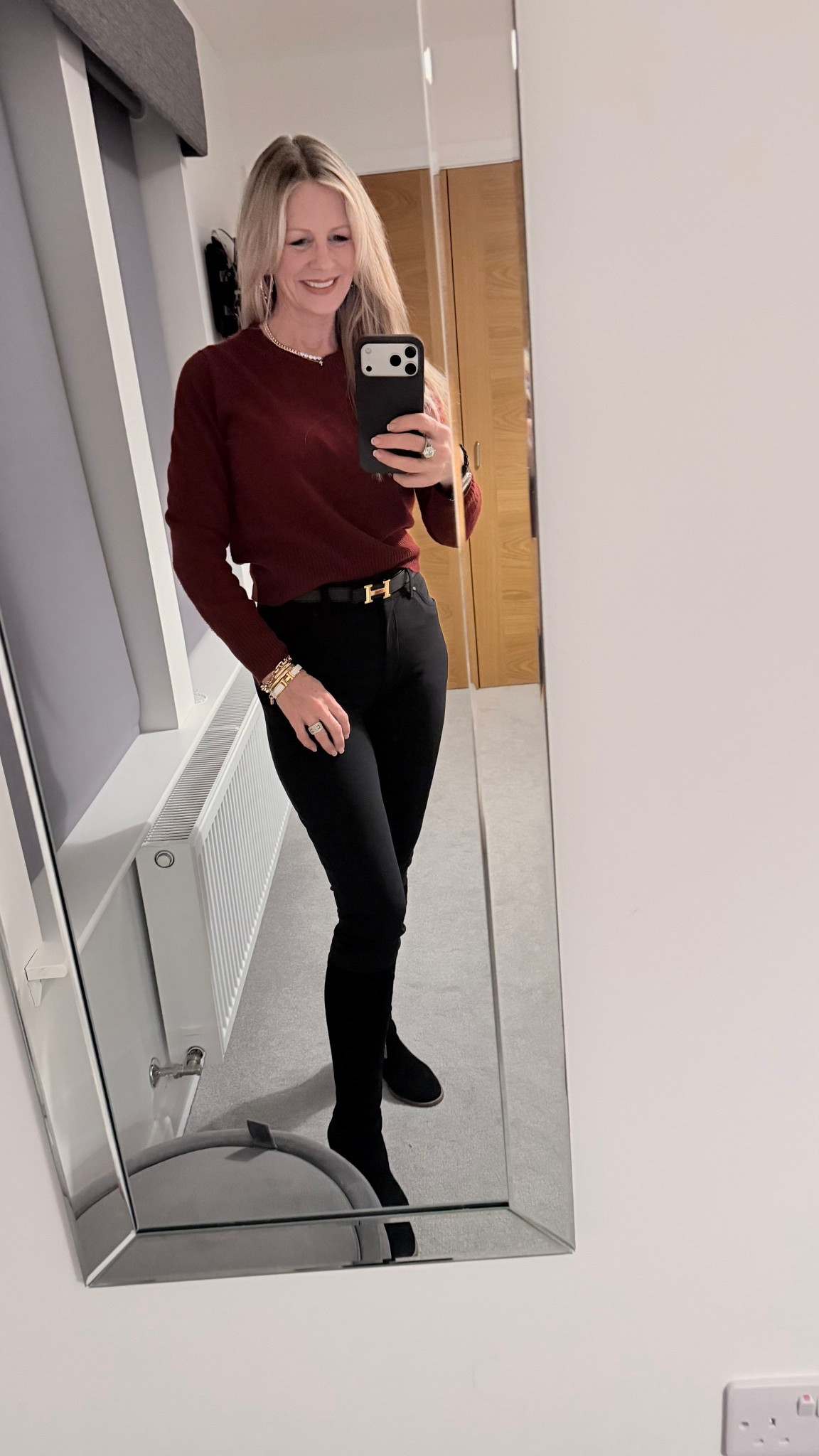 We have been in Scotland for over a month already and I’m wearing things on repeat. Layers are essential here.  My fave cashmere sweaters have made a huge difference and have kept me stylish and  warm. 

#LTKTravel #LTKGiftGuide #LTKootd