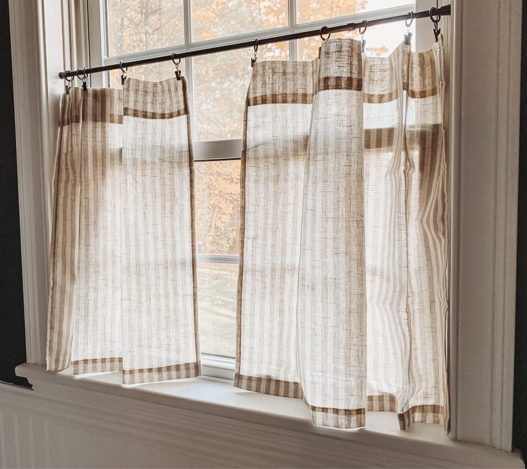 The prettiest linen café curtains!



powder room, short curtains, farmhouse style, studio McGee style, pinstripe, bathroom curtains, curtain rings, cafe curtain rings, neutral decor

#LTKstyletip #LTKsalealert #LTKhome