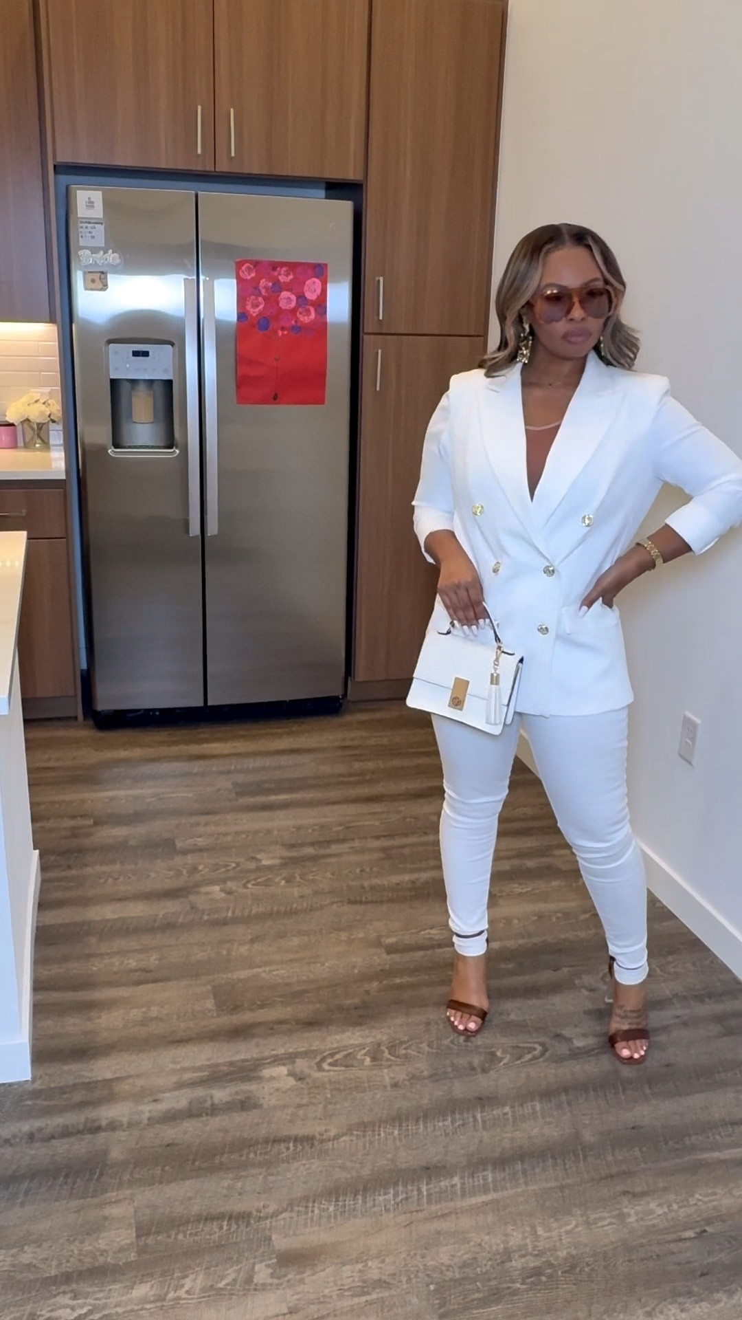 White jeans outfit ideas 🤍✨ | petite fashion inspo (5’2, 154 lbs) | how to style white jeans up & down | casual to chic looks | affordable fashion finds | LTK outfit details

Look 1: Elevated casual chic
• Size 9 white jeans (petite friendly fit)
• One-size casual top (easy everyday essential)
• Size L double-breasted blazer (structured, boss energy)

Look 2: Cool girl layered vibe
• Same white jeans styled down
• Cropped boyfriend denim top (wear it buttoned OR open as a jacket = versatility 👏🏽)

These white jeans are THAT staple — dress them up, dress them down, keep your flavor every time 💁🏽‍♀️

Petite style tip: balance proportions + add structure = instant polish ✨

🛍️ Entire look is linked in my LTK for you to shop smooth + easy



#LTKgrwm #LTKPetite #LTKootd