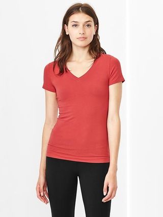 Gap Pure Body V Neck Tee - faded red | Gap US