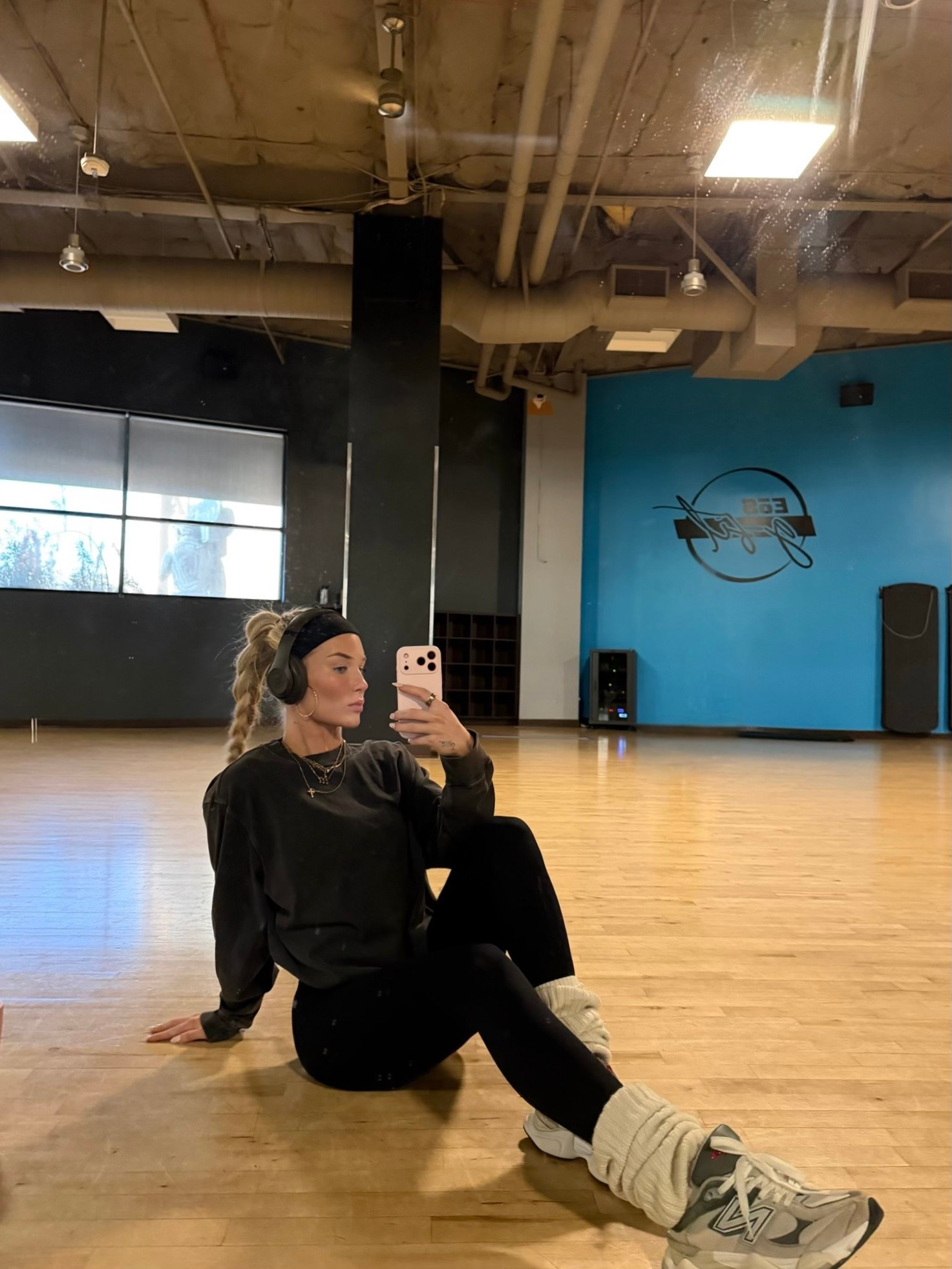 gym fit 

#LTKfitnessgoals #LTKActive #LTKdayinmylife