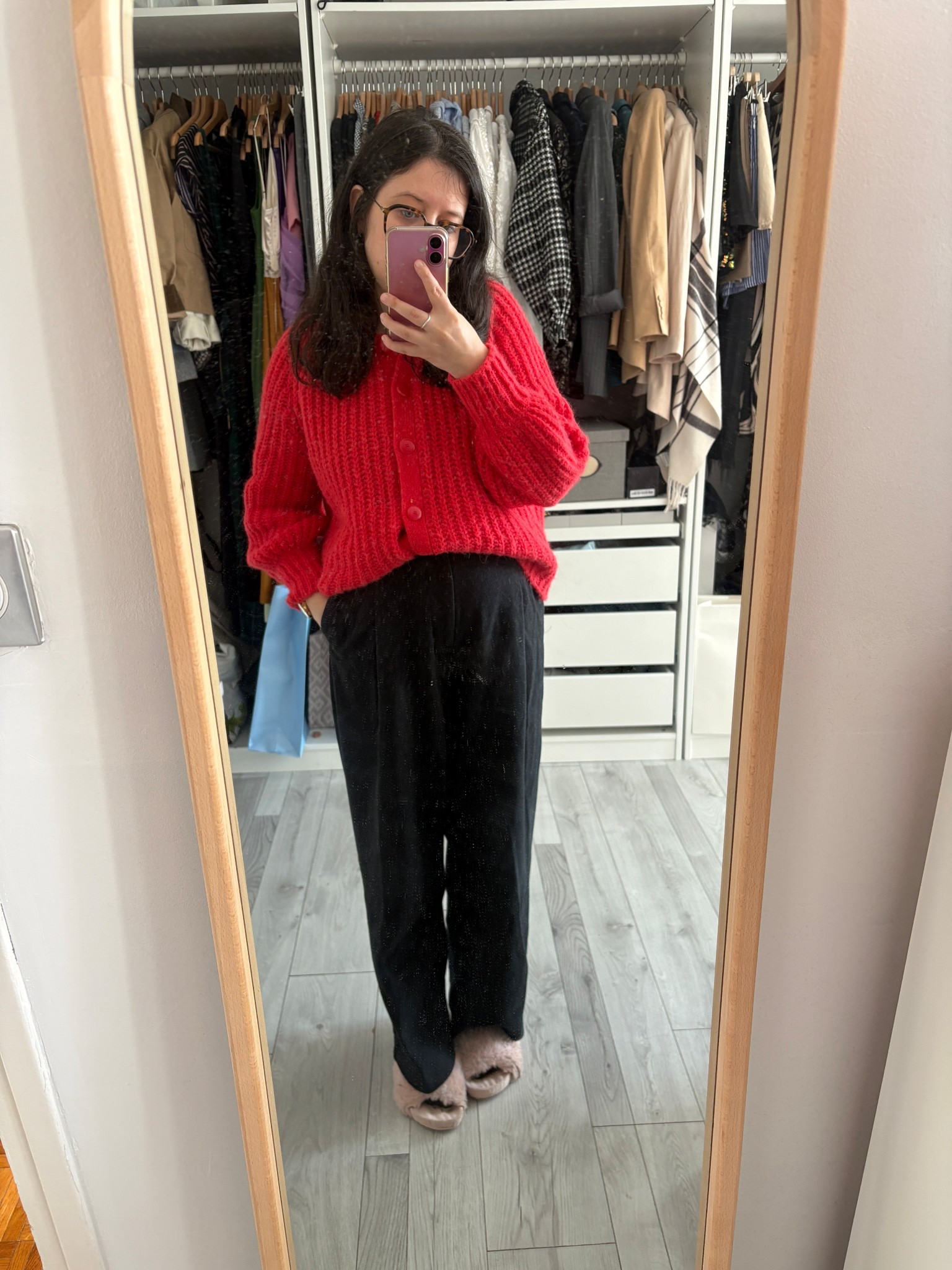 Look du jour avec le gilet de chez sezane 

#LTKautumn #LTKfrance #LTKmodest