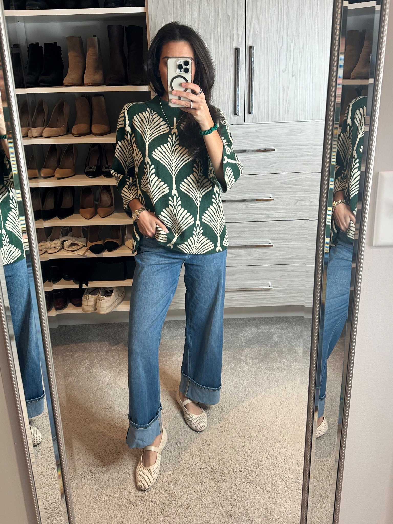 Sweater with jeans outfit 