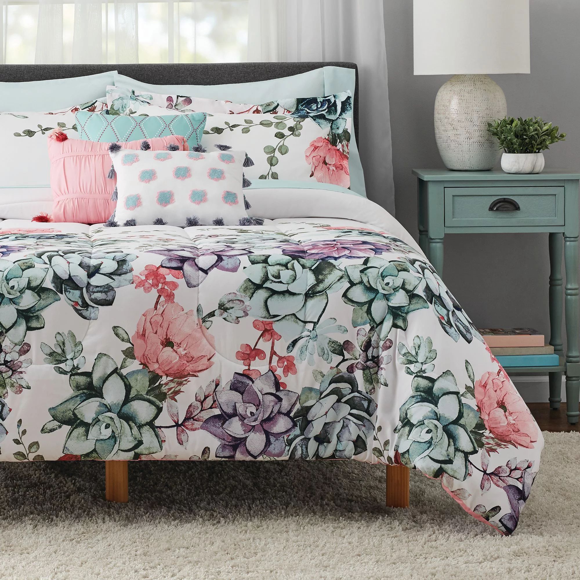 Mainstays White Floral 10 Piece Bed in a Bag Comforter Set with Sheets, Full | Walmart (US)