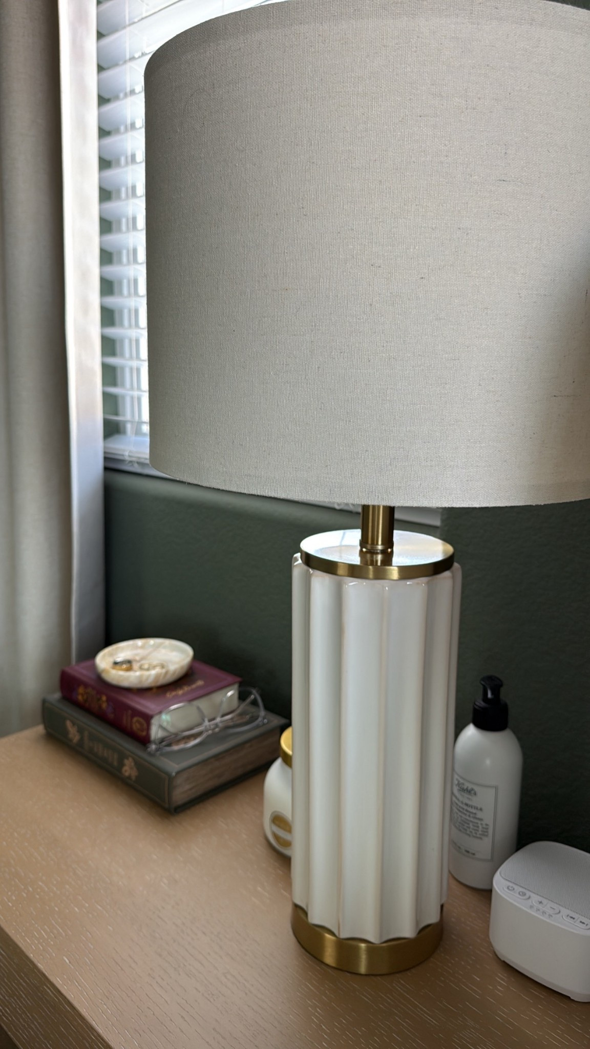 I loved the other lamps, but they blended in with my nightstands too much.. these are perfect 🤩

Home finds, table lamp, Amazon home

#LTKHome #LTKmorningroutine #LTKdayinmylife