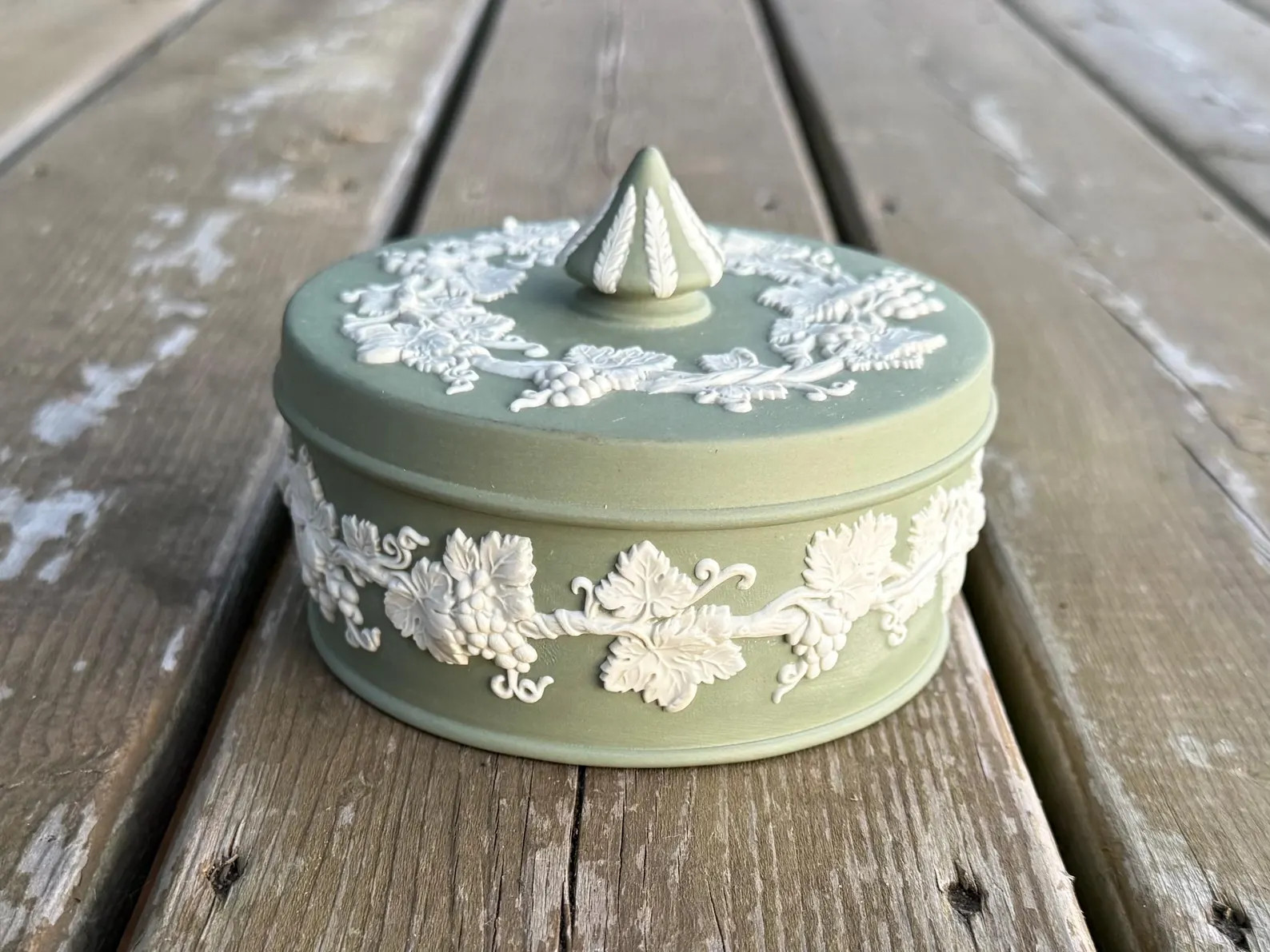 As Is***vintage Wedgwood of Etruria & Barlaston Cream on Green Jasperware Candy Dish With Lid Cov... | Etsy (Global)