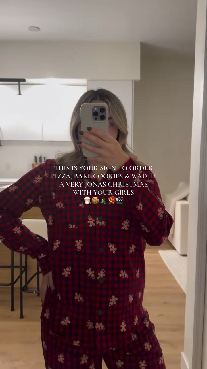 A girls night in with pizza & cookies watching our fave boy band ❤️✨ Save this for your next holiday girl’s night! 

#GirlsNightIn #HolidayGirlsNight #CozyVibes #PizzaNight #CookiesAndChill #HolidayMovieNight #JonasBrothersMovie #FestiveNights #WinterVibes #CozyNightIn #HolidayTreats #MovieNightIn #GirlsNightFun

#LTKholiday #LTKdatenight #LTKwinter
